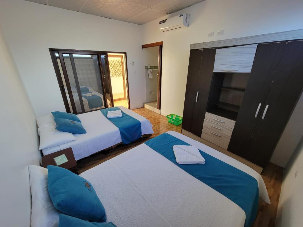 Hostal Gosén Puerto Baquerizo Moreno Extérieur photo